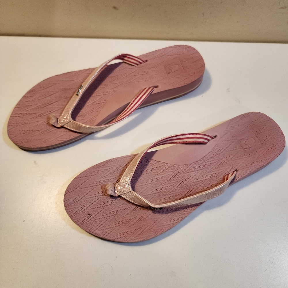 KAUILU Women’s Pink Flip Flop Sandals - Casual Beach Thong Fits 9
